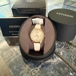 Citizen Gold and White Watch with Round Face - Never worn